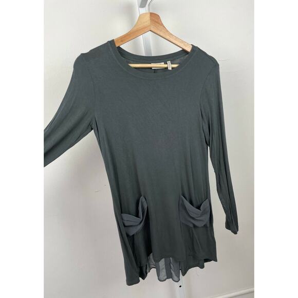 LOGO Lori Goldstein XXS Knit Top with Chiffon Pockets and Back Detail Rayon Gray - Picture 4 of 9